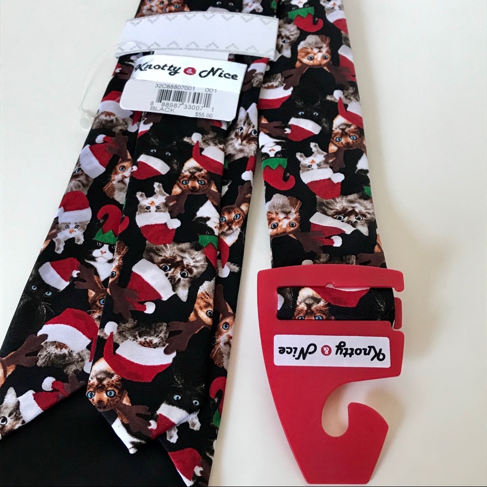 Knotty & Nice Christmas Tie - Picture 6 of 6